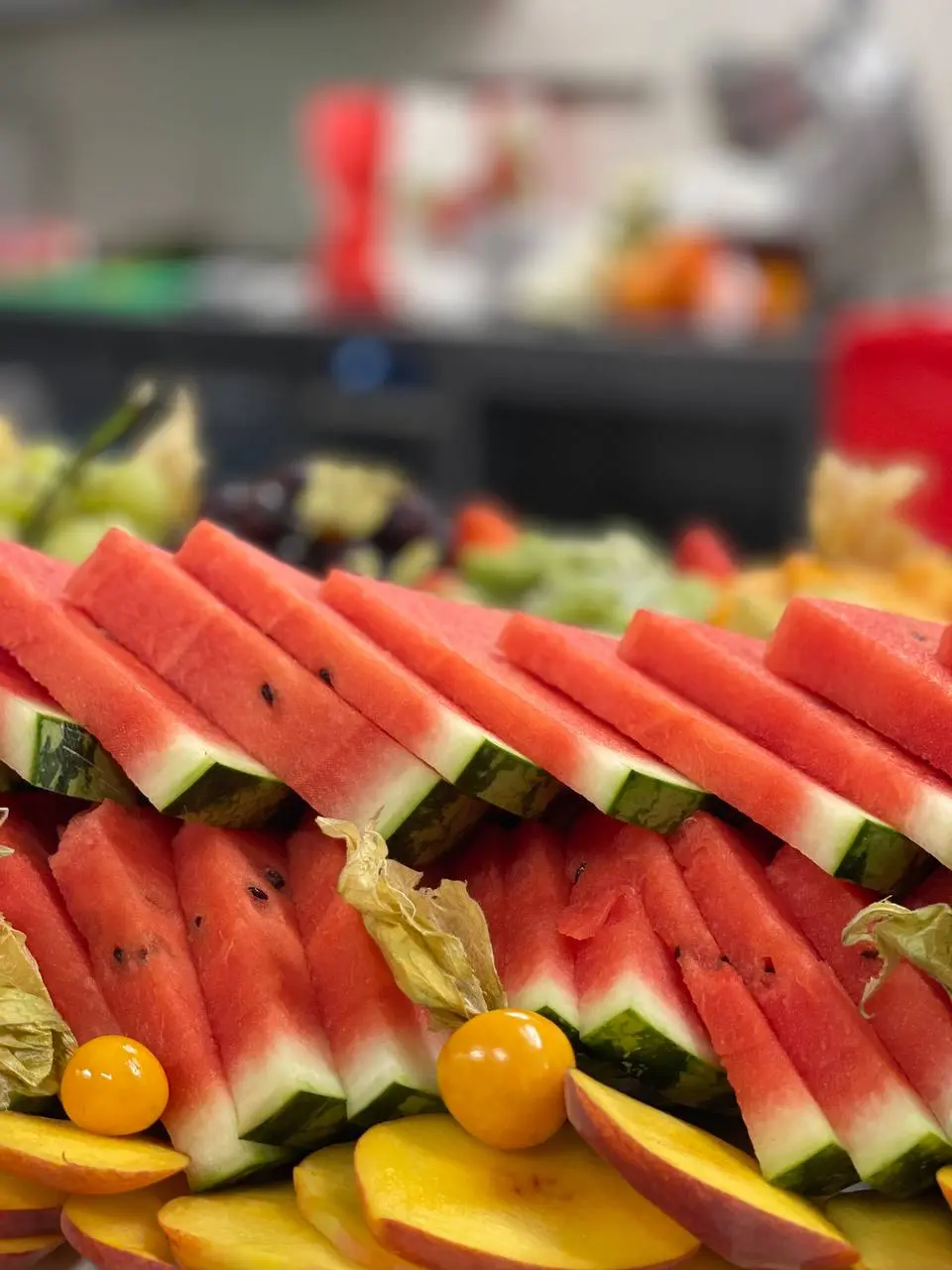 Obstplatte Mit Wassermelone Und Frischen Früchten